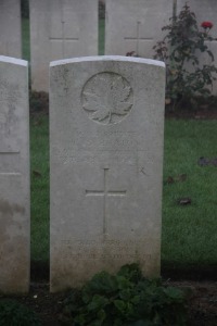 Aubigny Communal Cemetery Extension - Beaton, Charles Spurgeon