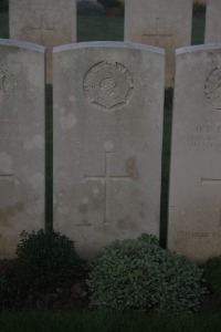 Aubigny Communal Cemetery Extension - Bell, J