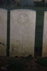 Aubigny Communal Cemetery Extension - Belton, Harry