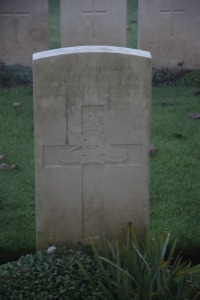 Aubigny Communal Cemetery Extension - Bowler, Stanley