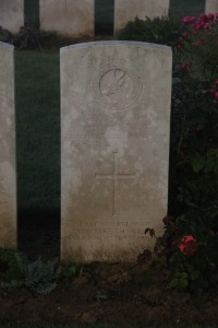 Aubigny Communal Cemetery Extension - Boyes, Harold