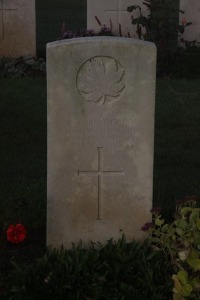 Aubigny Communal Cemetery Extension - Bradford, Reuben Carman