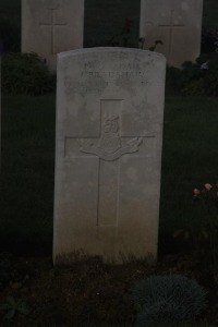 Aubigny Communal Cemetery Extension - Bradshaw, J