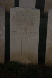 Aubigny Communal Cemetery Extension - Bricklebank, James