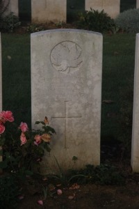 Aubigny Communal Cemetery Extension - Britton, Sidney