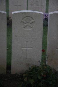 Aubigny Communal Cemetery Extension - Canty, Thomas