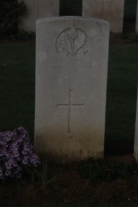 Aubigny Communal Cemetery Extension - Caton, W