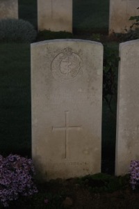 Aubigny Communal Cemetery Extension - Chapman, George Robert James