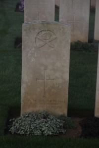 Aubigny Communal Cemetery Extension - Churcher, James William