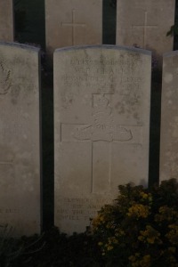 Aubigny Communal Cemetery Extension - Clark, William Benjamin