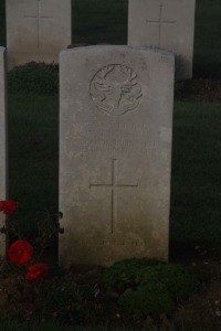 Aubigny Communal Cemetery Extension - Clegg, William Thomas