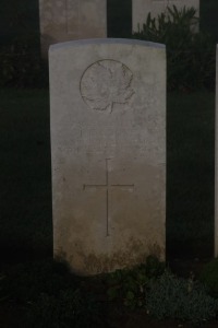 Aubigny Communal Cemetery Extension - Cooke, Thomas Edward