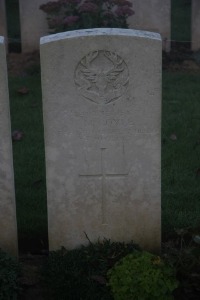 Aubigny Communal Cemetery Extension - Coyle, G M