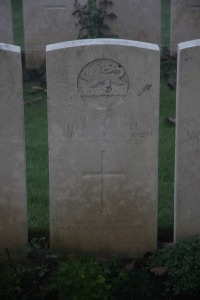 Aubigny Communal Cemetery Extension - Croskell, H J