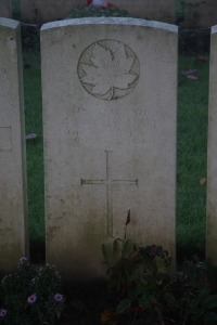 Aubigny Communal Cemetery Extension - Cunningham, R