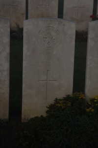 Aubigny Communal Cemetery Extension - Dare, George