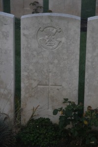 Aubigny Communal Cemetery Extension - Davis, George William