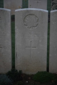 Aubigny Communal Cemetery Extension - Degear, John Russell