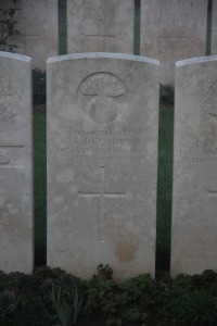 Aubigny Communal Cemetery Extension - Delaney, J