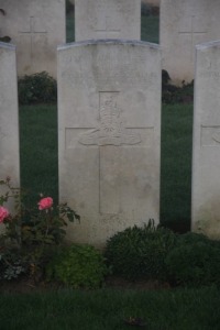 Aubigny Communal Cemetery Extension - Derney, Lawrence Stanley