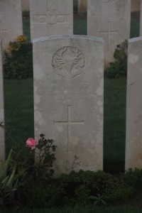 Aubigny Communal Cemetery Extension - Donaldson, J