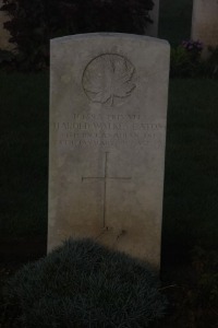 Aubigny Communal Cemetery Extension - Eaton, Harold Walkey