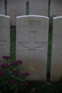 Aubigny Communal Cemetery Extension - Eaveson, J