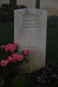 Aubigny Communal Cemetery Extension - Evenson, George