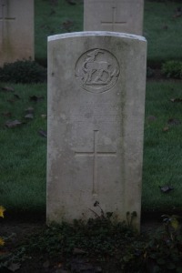 Aubigny Communal Cemetery Extension - Evezard, George