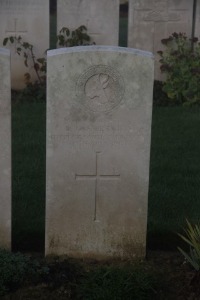 Aubigny Communal Cemetery Extension - Fairbairn, L G