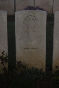 Aubigny Communal Cemetery Extension - Fallows, Joseph Lawrence