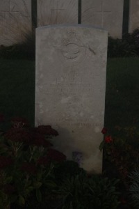 Aubigny Communal Cemetery Extension - Fear, Ernest John