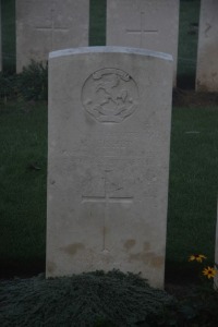 Aubigny Communal Cemetery Extension - Fisher, F