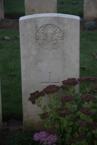 Aubigny Communal Cemetery Extension - Gardiner, W