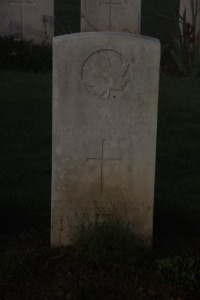 Aubigny Communal Cemetery Extension - Gervin, Walter