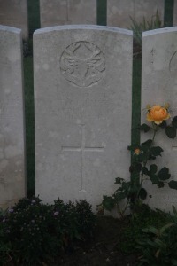 Aubigny Communal Cemetery Extension - Gillies, T