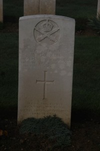 Aubigny Communal Cemetery Extension - Gourdie, W