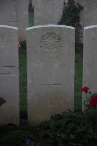 Aubigny Communal Cemetery Extension - Grainger, Walter