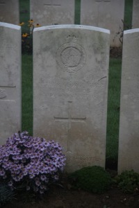 Aubigny Communal Cemetery Extension - Gurr, Arthur George