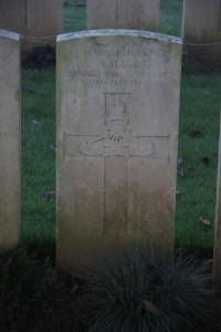 Aubigny Communal Cemetery Extension - Hall, A