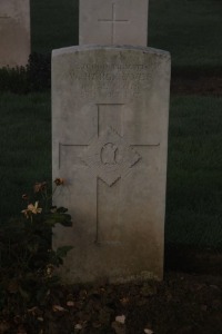 Aubigny Communal Cemetery Extension - Hargreaves, W