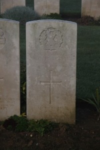 Aubigny Communal Cemetery Extension - Harrison, Frank