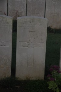 Aubigny Communal Cemetery Extension - Harwood, E H