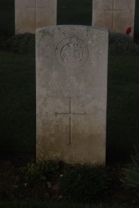 Aubigny Communal Cemetery Extension - Hassell, C H