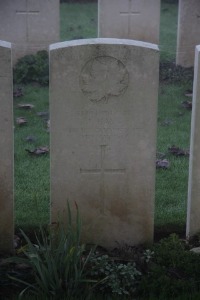 Aubigny Communal Cemetery Extension - Hays, J