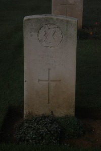 Aubigny Communal Cemetery Extension - Hedley, R