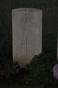 Aubigny Communal Cemetery Extension - Henderson, Andrew