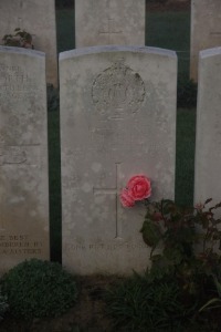 Aubigny Communal Cemetery Extension - Hindle, J T