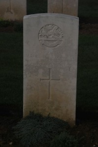 Aubigny Communal Cemetery Extension - Hockaday, Albert Edward Victor