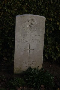 Aubigny Communal Cemetery Extension - Hogg, Clement Stuart